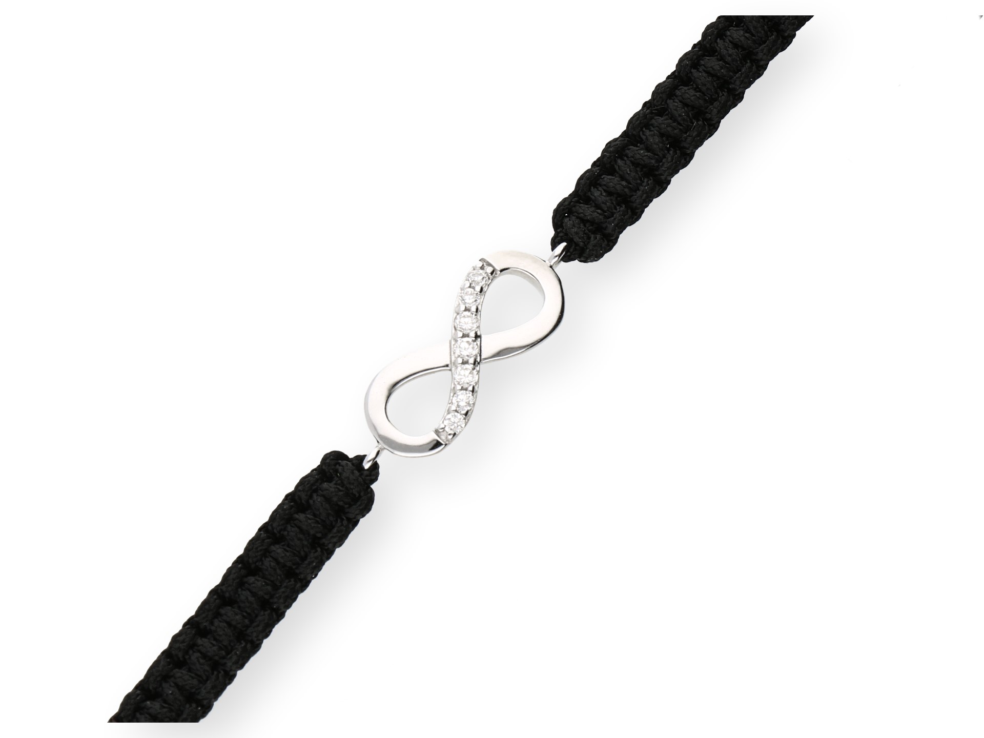 Bracelet pour femmes avec une chaîne cordon en argent avec détails